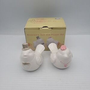 Cracker Barrel Bird Wedding Couple Salt and Pepper Shakers